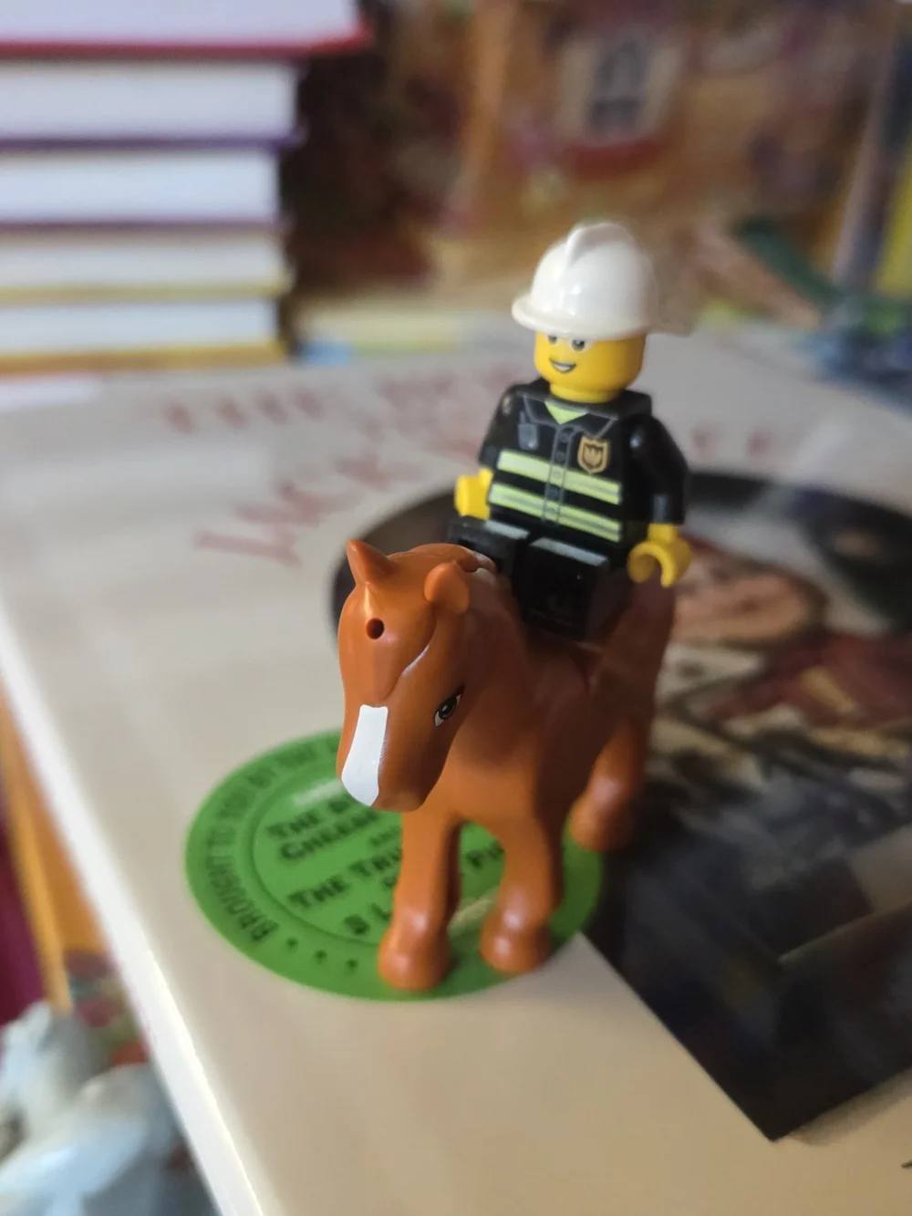 Lego Brown Horse with White Blaze and Black-Uniform Minifigure - Picture 2 of 3